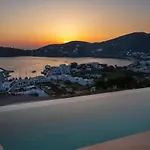 Mirabilis Villa