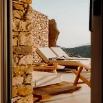 Mirabilis Villa