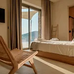 Mirabilis Villa