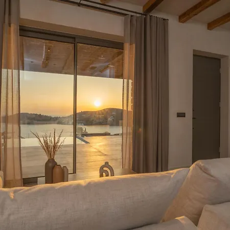 Mirabilis * イオス島 チョーラ