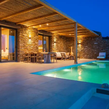 Mirabilis Villa Chora