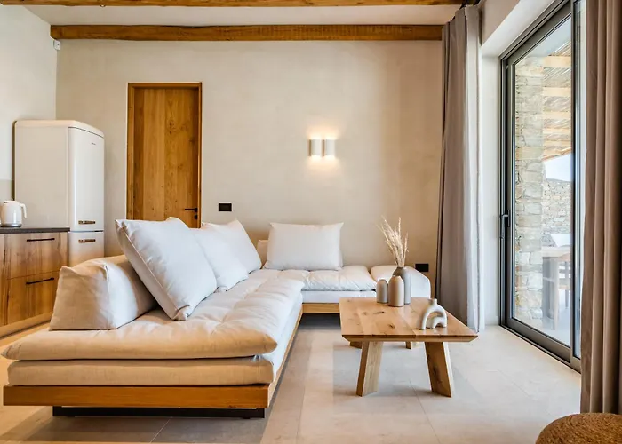 Mirabilis イオス島 チョーラ