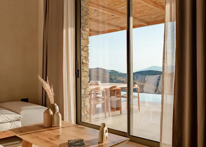 Mirabilis イオス島 チョーラ